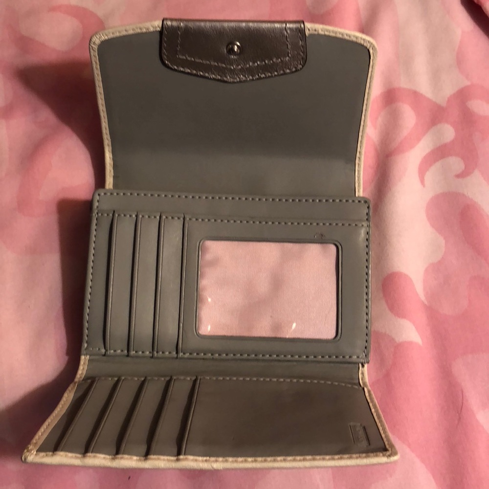 Coach trifold wallet - Picture 3 of 7
